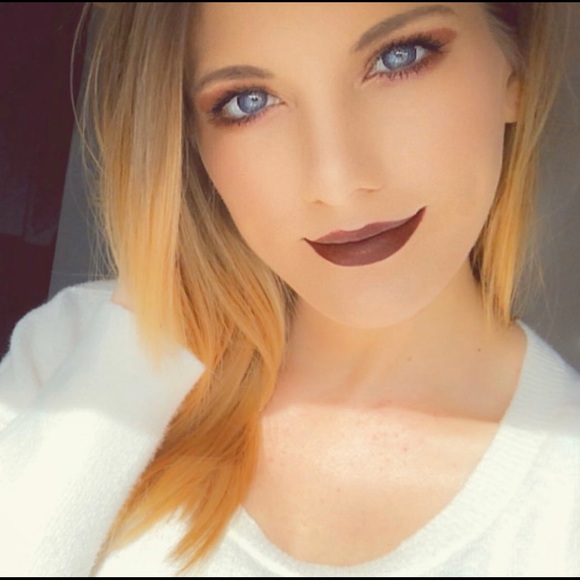 Meet your Posher, Heather - Picture 8 of 8